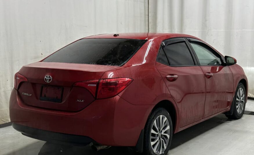 2018 TOYOTA COROLLA XLE