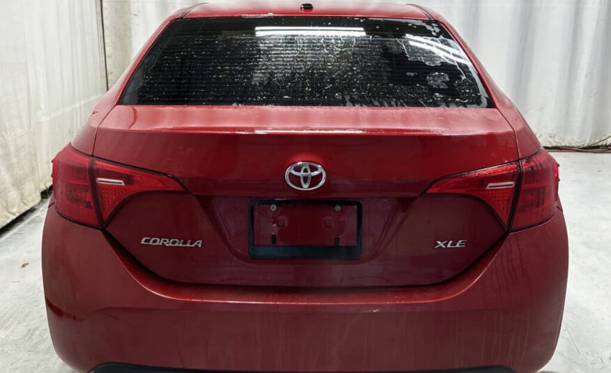 2018 TOYOTA COROLLA XLE