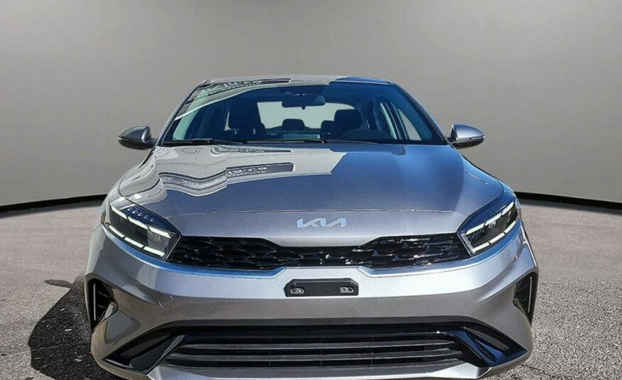 2023 KIA FORTE EX