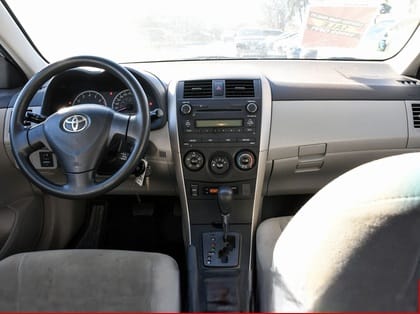 2011 TOYOTA COROLLA CE