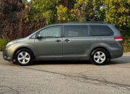 2013 TOYOTA SIENNA