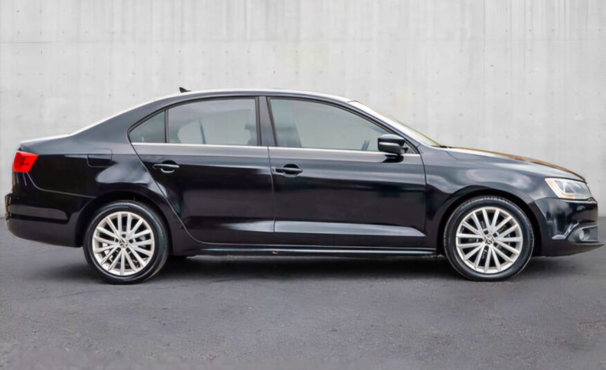 2012 VOLKSWAGEN JETTA