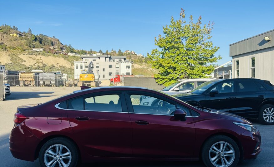 2017 CHEVROLET CRUZE