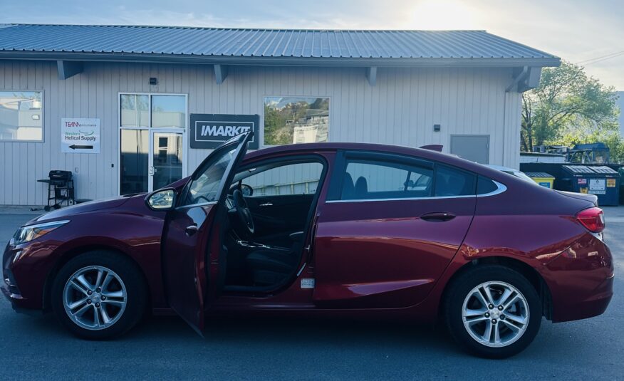 2017 CHEVROLET CRUZE