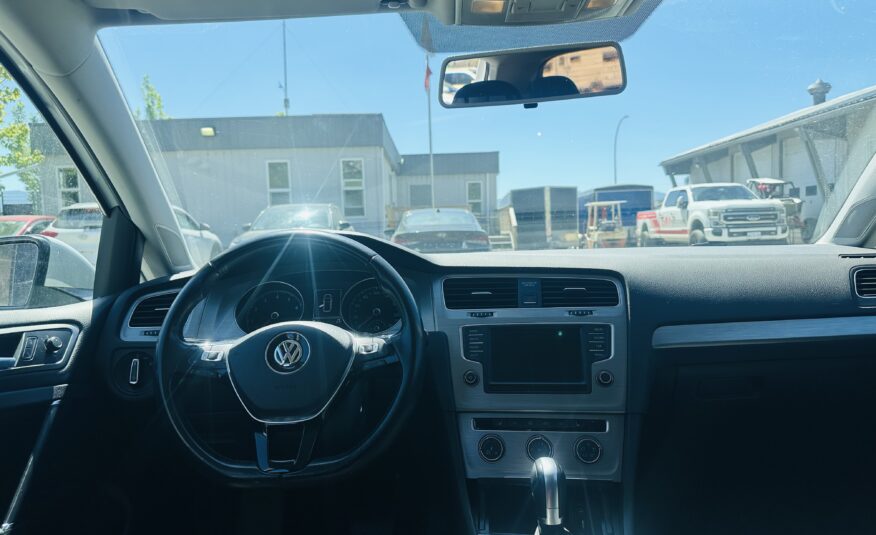 2015 VOLKSWAGEN GOLF