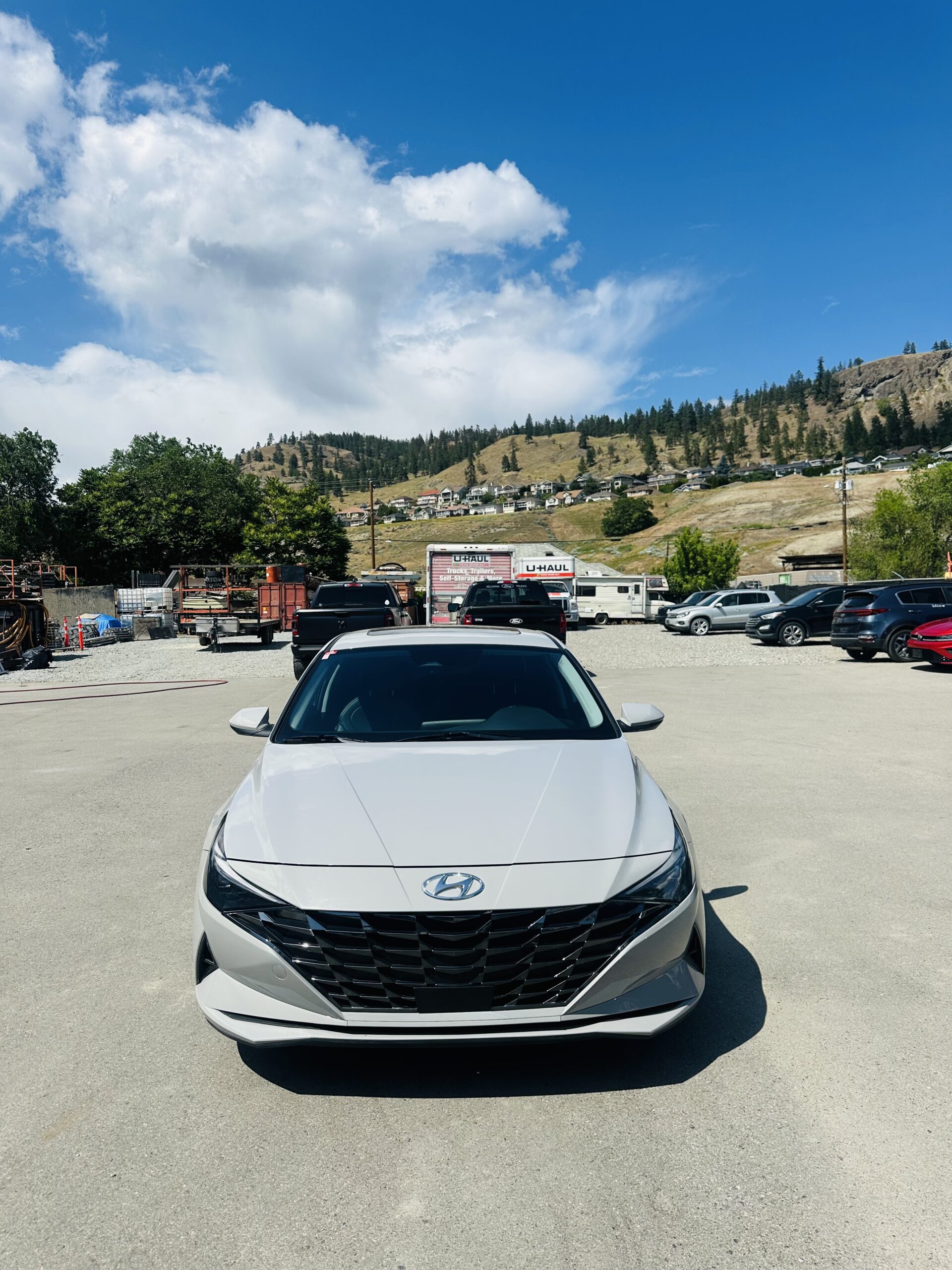 2022 Hyundai Elantra Sun & Tech