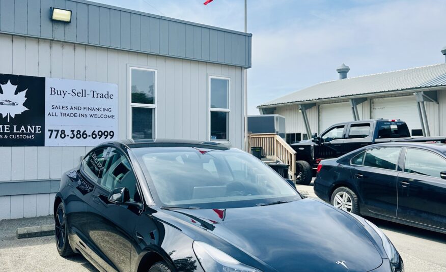 2021 Tesla Model 3 SR+