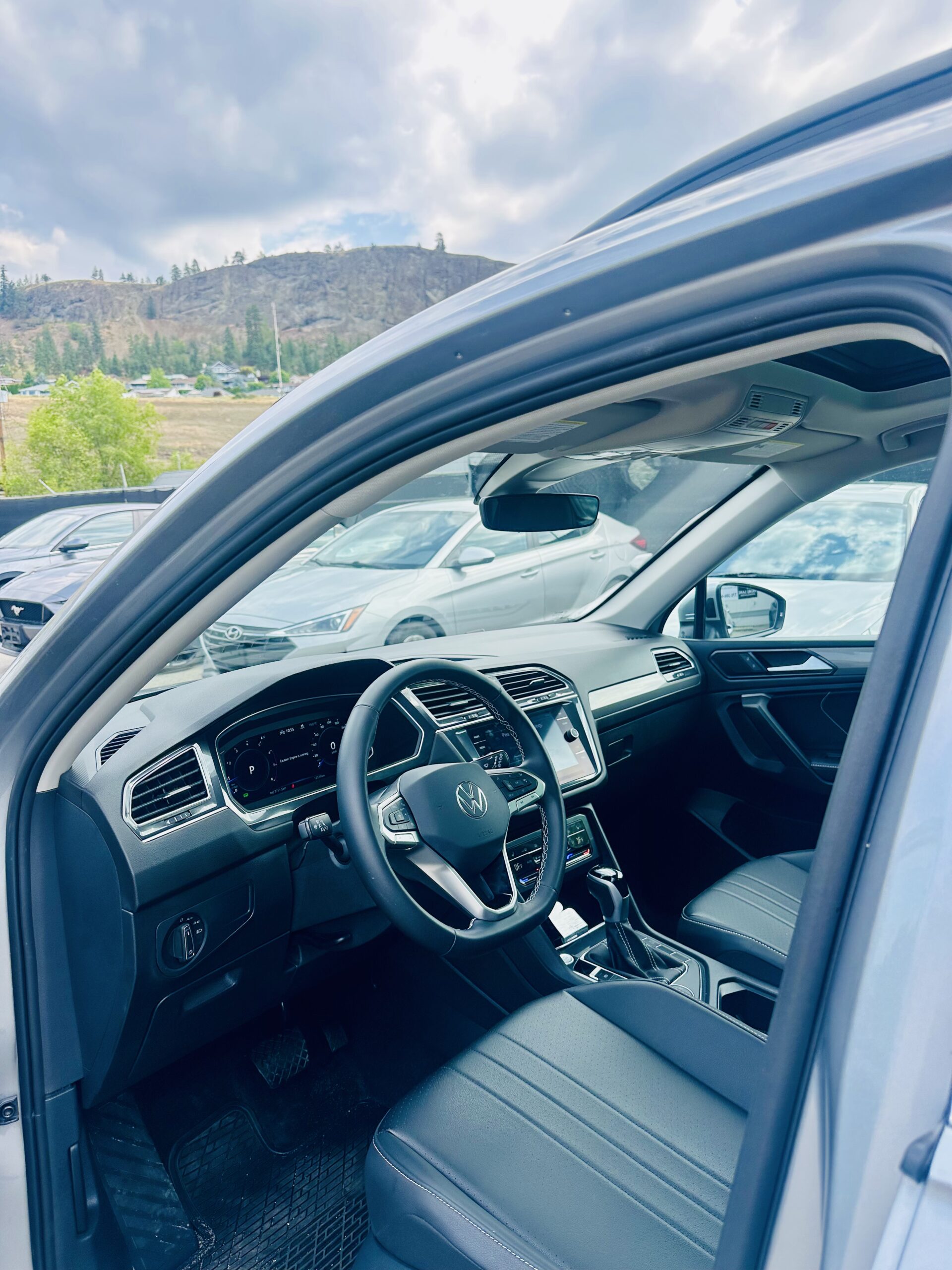 2024 VOLKSWAGEN TIGUAN