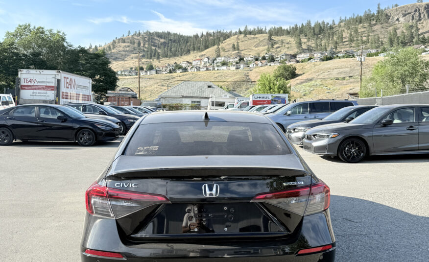 2022 Honda Civic Touring
