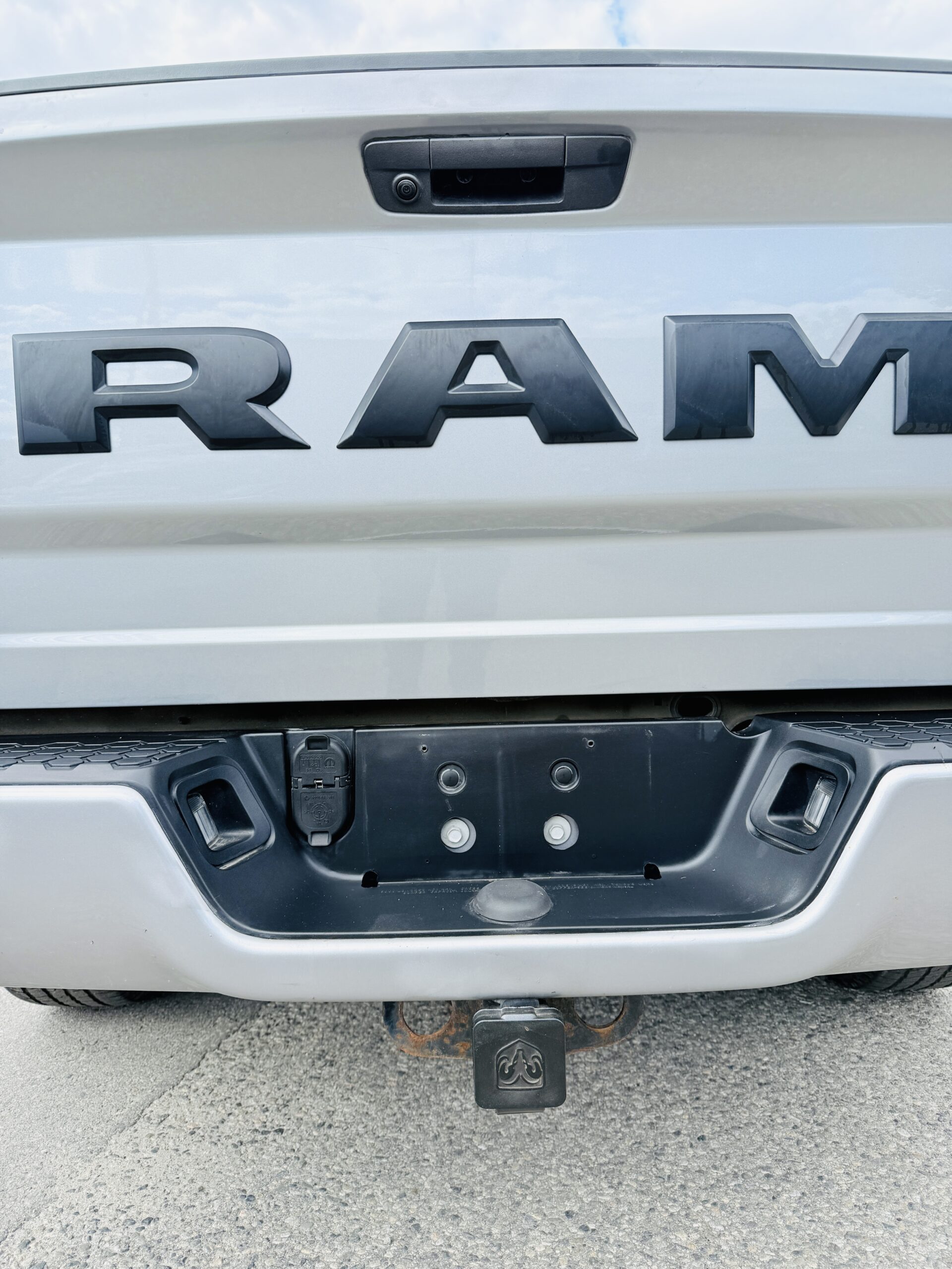 2020 RAM 1500 CLASSIC LARAIME